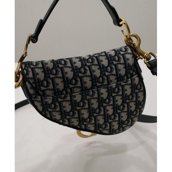Borsa Christian Dior Mini Saddle Con Tracolla Blu Scuro Borsa Christian Dior Mini Saddle Con Tracolla Blu Scuro