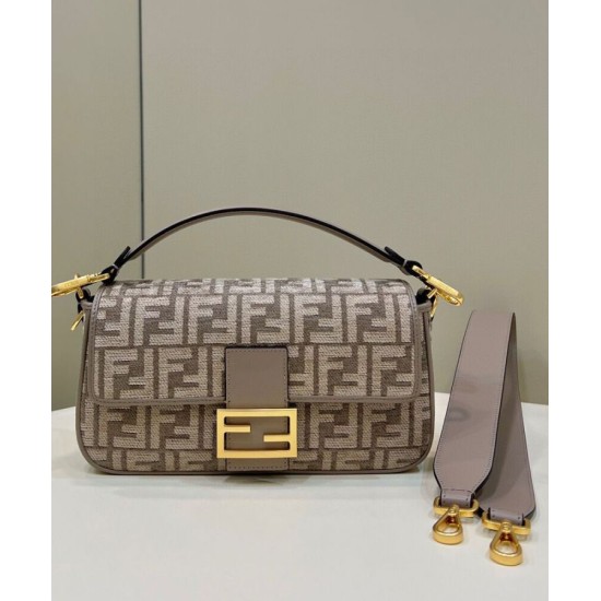 Replica Fendi Baguette 8BR6009 Grigio imitazioni Miglior Prezzo Fendi Baguette 8BR6009 Grigio Replica