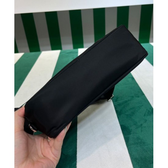 a tracolla Prada Re-Nylon 1BC167 nera a tracolla Prada Re-Nylon 1BC167 nera