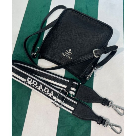 Mini borsa a tracolla Prada 1BH191 nera Mini borsa a tracolla Prada 1BH191 nera