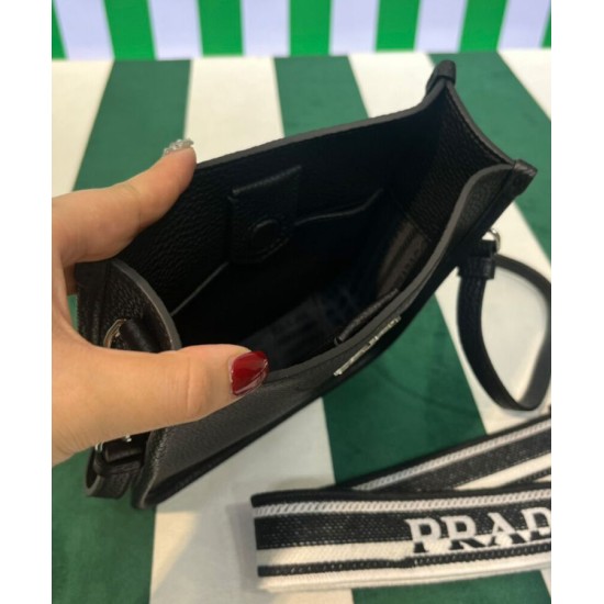 Mini borsa a tracolla Prada 1BH191 nera Mini borsa a tracolla Prada 1BH191 nera