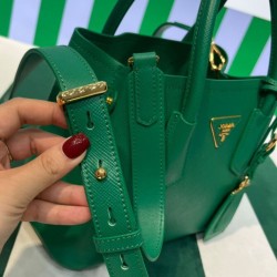 Miglior Prezzo Mini Borsa Prada Doppia In Pelle Saffiano Verde Replica