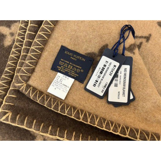 Coperta Louis Vuitton Neo Monogram M70439 Coperta Louis Vuitton Neo Monogram M70439