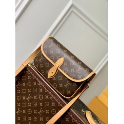 Borse a tracolla Louis Vuitton Gibeciere PM M42248