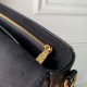 Replica Pari Portafoglio Louis Vuitton con catena Ivy M82210 Nero imitazioni Miglior Prezzo Pari replica Portafoglio Louis Vuitton con catena Ivy M82210 Nero