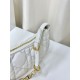 Replica Christian Dior CD Lounge Bag Supple Macrocannage Bianco imitazioni Miglior Prezzo Christian Dior CD Lounge Bag Supple Macrocannage Bianco Replica