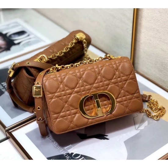 Replica Perfetta Caro piccola Christian Dior Cannage in pelle di vitello marrone imitazioni Miglior Prezzo Replica Perfetta Caro piccola Christian Dior Cannage in pelle di vitello marrone