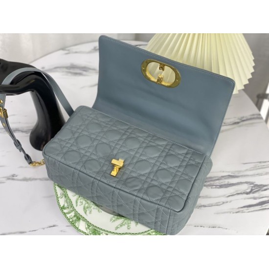 Replica Imitazione Christian Dior Borsa Dior Caro grande azzurro imitazioni Miglior Prezzo Imitazione Christian Dior Borsa Dior Caro grande azzurro Replica