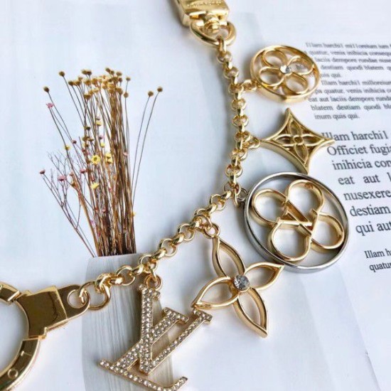 Replica Flower Finesse Chain Bag Charm M68998 Griffate