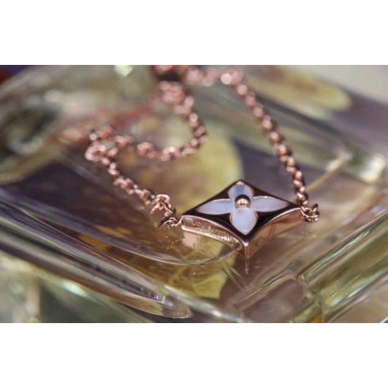 Dupe Ciondolo Color Blossom Sun Q93521 imitazioni perfette Replica Ciondolo Color Blossom Sun Q93521 Griffate
