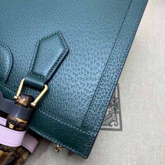Replica Borse tote piccola Gucci Diana 702721 Verde imitazioni Miglior Prezzo Borse Replica tote piccola Gucci Diana 702721 Verde