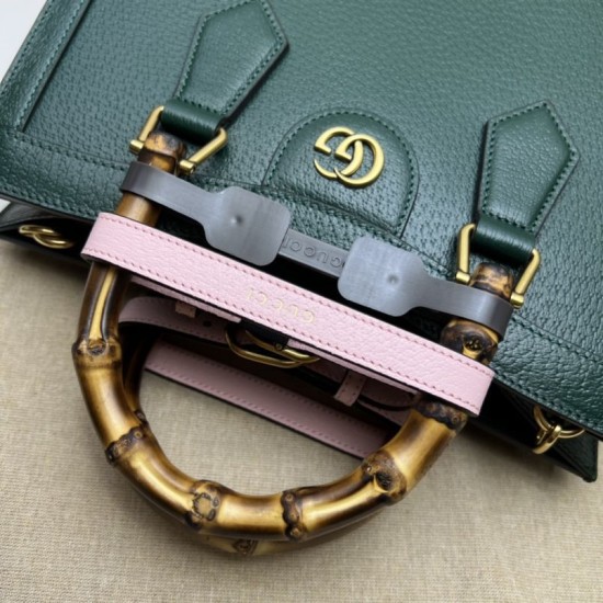 Replica Borse tote piccola Gucci Diana 702721 Verde imitazioni Miglior Prezzo Borse Replica tote piccola Gucci Diana 702721 Verde