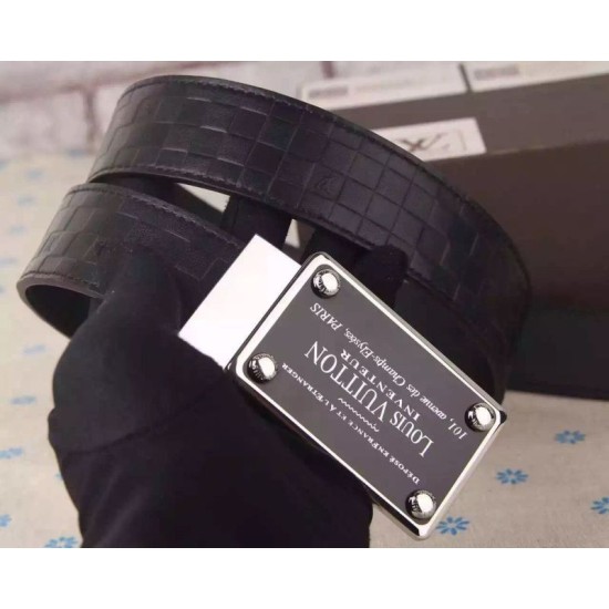 Replica Alta Qualità Uomo Inventeur 35MM Cintura M6820S