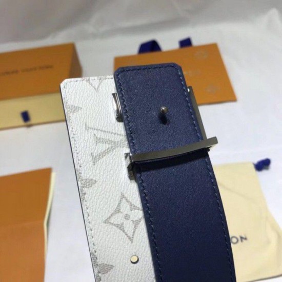 Replica Pari Cintura Initiales 40mm Monogram M0162U Bianco Outlet Pari replica Cintura Initiales 40mm Monogram M0162U Bianco imitazioni perfette
