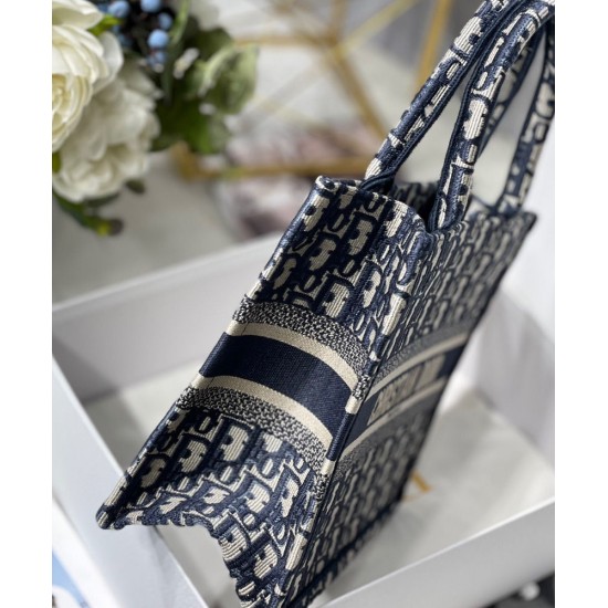 Christian Dior Borsa piccola Dior Book Tote blu scuro Christian Dior Borsa piccola Dior Book Tote blu scuro