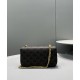 Celine Borsa a tracolla con catena Cuir Triomphe 199242 Henna Celine Borsa a tracolla con catena Cuir Triomphe 199242 Henna