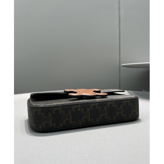 Celine Borsa a tracolla con catena Cuir Triomphe 199242 Henna Celine Borsa a tracolla con catena Cuir Triomphe 199242 Henna