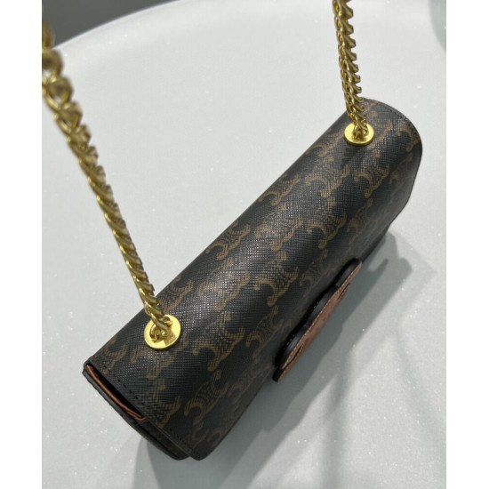 Celine Borsa a tracolla con catena Cuir Triomphe 199242 Henna Celine Borsa a tracolla con catena Cuir Triomphe 199242 Henna
