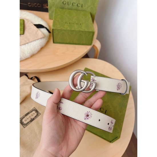 Replica Cintura sottile Gucci GG Marmont 625839 30mm Argento imitazioni Miglior Prezzo Cintura sottile Gucci GG Marmont 625839 30mm Argento Replica