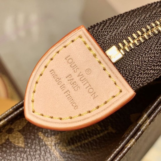 Replica Borsa da toilette Louis Vuitton 15 Borsa per cosmetici M47546 imitazioni Miglior Prezzo Borsa da toilette Louis Vuitton 15 Borsa per cosmetici M47546 Replica