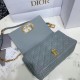 Replica Perfetta Dior Caro Media Cannage Grigio imitazioni Miglior Prezzo Replica Perfetta Dior Caro Media Cannage Grigio