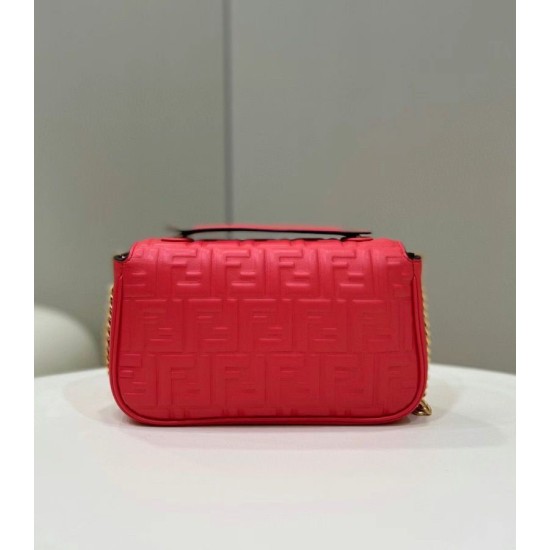 Miglior Prezzo Borsa Midi Fendi Baguette Chain Nappa Rossa Replica
