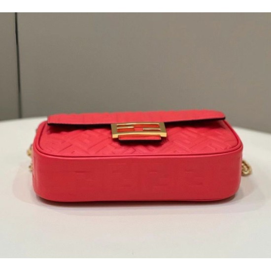 Miglior Prezzo Borsa Midi Fendi Baguette Chain Nappa Rossa Replica