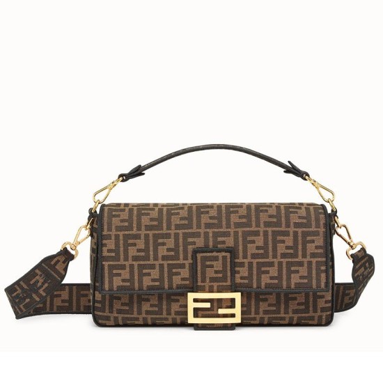 Replica Borsa grande Fendi Baguette in tessuto FF con finiture nere imitazioni Miglior Prezzo Borsa grande Fendi Baguette in tessuto FF con finiture nere Replica
