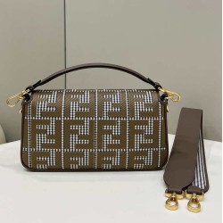 Replica Borsa Fendi Baguette 8BR600 in lana pied de poule con ricamo FF Marrone imitazioni Miglior Prezzo Borsa Fendi Baguette 8BR600 in lana pied de poule con ricamo FF Marrone Replica
