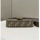 Replica Borsa Fendi Baguette 8BR600 in lana pied de poule con ricamo FF Marrone imitazioni Miglior Prezzo Borsa Fendi Baguette 8BR600 in lana pied de poule con ricamo FF Marrone Replica