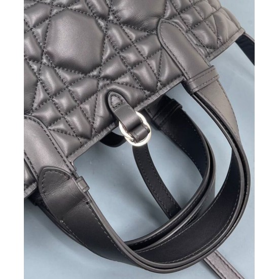 Replica Borsa Christian Dior piccola/media Dior Toujours nera imitazioni Miglior Prezzo Borsa Christian Dior piccola/media Dior Toujours nera Replica