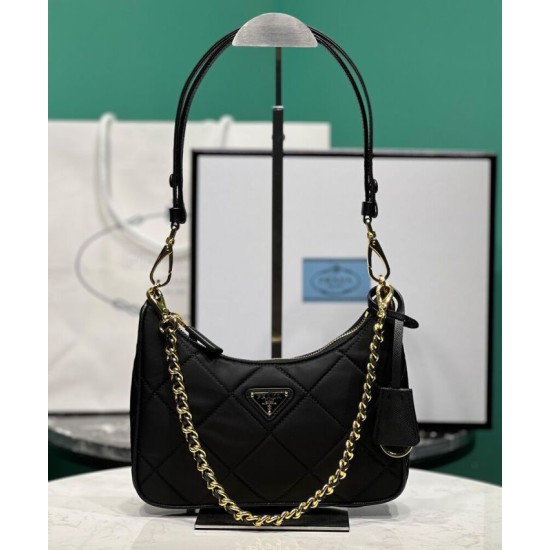 Replica Imitazione Miniborsa Prada Re-Nylon 1BC204 Nera imitazioni Miglior Prezzo Imitazione Miniborsa Prada Re-Nylon 1BC204 Nera Replica