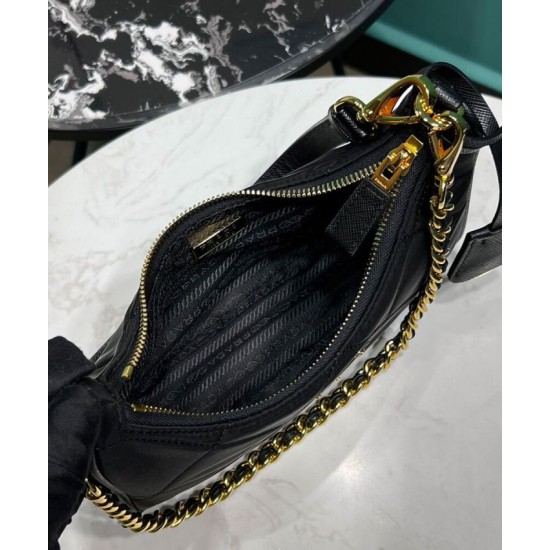 Replica Imitazione Miniborsa Prada Re-Nylon 1BC204 Nera imitazioni Miglior Prezzo Imitazione Miniborsa Prada Re-Nylon 1BC204 Nera Replica