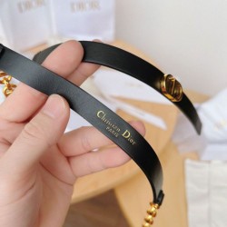 Replica Cintura Dior Caro 15MM in pelle di vitello e catena Nera imitazioni Miglior Prezzo Cintura Dior Caro 15MM in pelle di vitello e catena Nera Replica