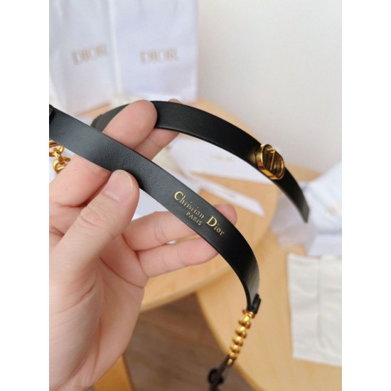 Replica Cintura Dior Caro 15MM in pelle di vitello e catena Nera imitazioni Miglior Prezzo Cintura Dior Caro 15MM in pelle di vitello e catena Nera Replica