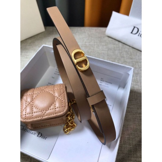 Replica Cintura Dior Caro 15MM con custodia rimovibile Beige imitazioni Miglior Prezzo Cintura Dior Caro 15MM con custodia rimovibile Beige Replica