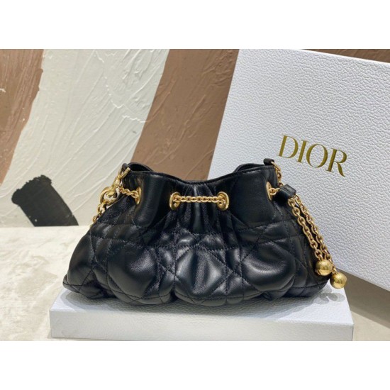 Replica borse griffate Dior Ammi piccola/media Macrocannage Nera imitazioni Miglior Prezzo Imitazioni borse griffate Dior Ammi piccola/media Macrocannage Nera Replica