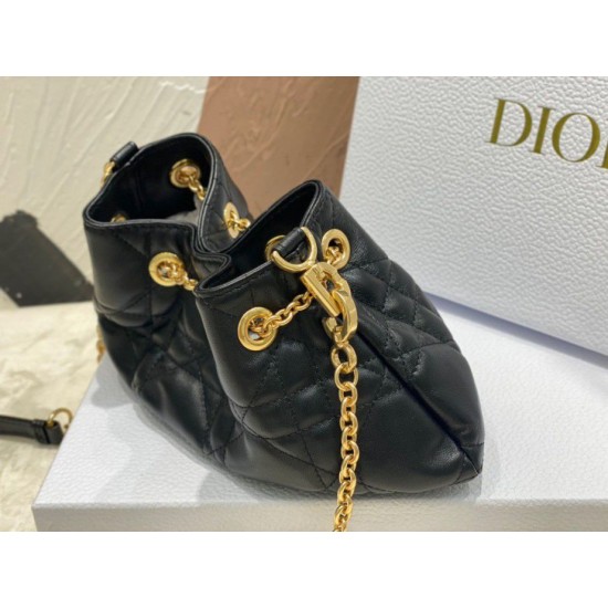 Replica borse griffate Dior Ammi piccola/media Macrocannage Nera imitazioni Miglior Prezzo Imitazioni borse griffate Dior Ammi piccola/media Macrocannage Nera Replica