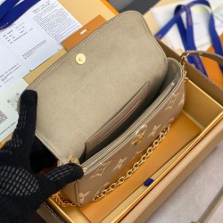 Replica Borsa Portafoglio Louis Vuitton con catena Borsa Ivy M82211 Grigio imitazioni Miglior Prezzo replica Portafoglio Louis Vuitton con catena Borsa Ivy M82211 Grigio