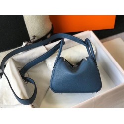 Borsa Hermes Lindy Mini Agata Blu Clemence Borsa Hermes Lindy Mini Agata Blu Clemence