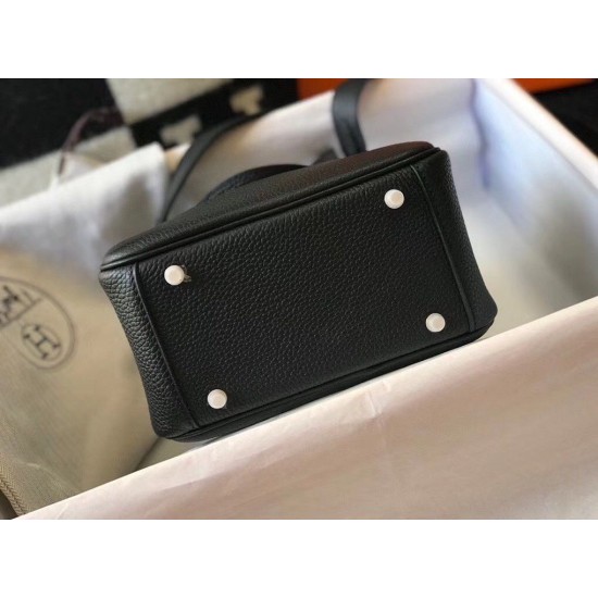 Replica Borsa Hermes Lindy Mini Pelle di vitello Clemence nera imitazioni Miglior Prezzo Borsa Hermes Lindy Mini Pelle di vitello Clemence nera Replica