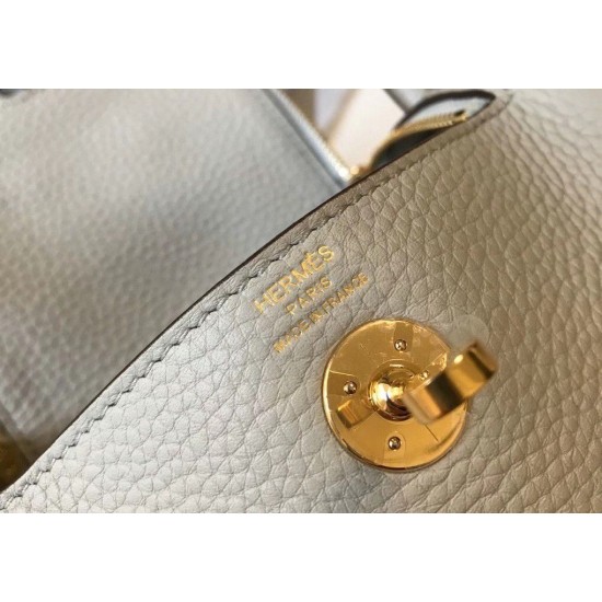 Replica Borse Imitazioni Hermes Mini Lindy Clemence grigio perla imitazioni Miglior Prezzo Borse Imitazioni Hermes Mini Lindy Clemence grigio perla Replica