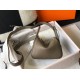 Replica Borsa Hermes Lindy Mini Taupe Clemence in pelle di vitello imitazioni Miglior Prezzo Borsa Hermes Lindy Mini Taupe Clemence in pelle di vitello Replica