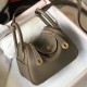 Replica Borsa Hermes Lindy Mini Taupe Clemence in pelle di vitello imitazioni Miglior Prezzo Borsa Hermes Lindy Mini Taupe Clemence in pelle di vitello Replica