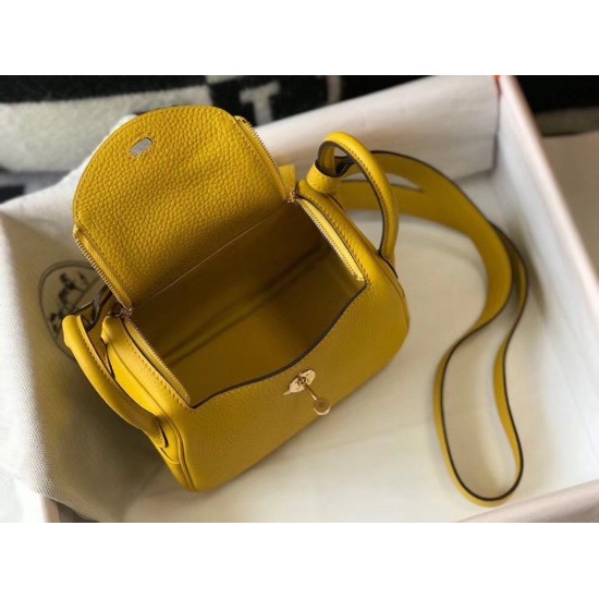 Replica Borsa Hermes Lindy Mini Clemence in pelle di vitello gialla imitazioni Miglior Prezzo Borsa Hermes Lindy Mini Clemence in pelle di vitello gialla Replica