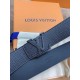 Dupe Cintura Louis Vuitton Initiales 35mm Taiga M0001Q imitazioni perfette Replica Cintura Louis Vuitton Initiales 35mm Taiga M0001Q Griffate