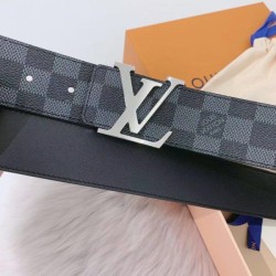 LV Initiales 40MM Cintura reversibile Damier Graphite M0213Q LV Initiales 40MM Cintura reversibile Damier Graphite M0213Q
