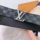 Dupe LV Initiales 40MM Cintura reversibile Damier Graphite M0213Q imitazioni perfette Replica LV Initiales 40MM Cintura reversibile Damier Graphite M0213Q Griffate