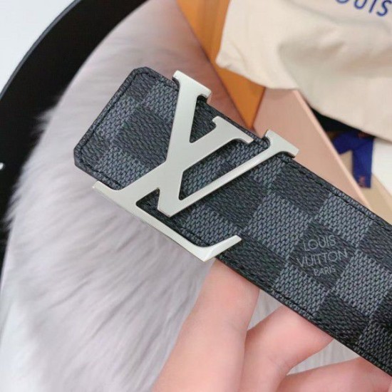 Dupe LV Initiales 40MM Cintura reversibile Damier Graphite M0213Q imitazioni perfette Replica LV Initiales 40MM Cintura reversibile Damier Graphite M0213Q Griffate