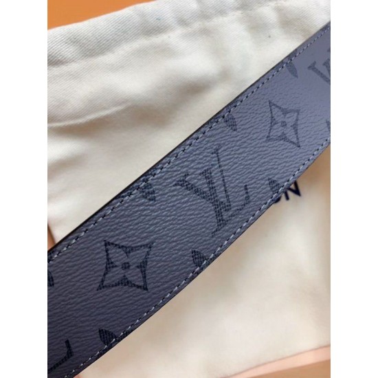 Dupe Louis Vuitton Initiales 40MM Cintura reversibile Monogram Eclipse M0285V imitazioni perfette Replica Louis Vuitton Initiales 40MM Cintura reversibile Monogram Eclipse M0285V Griffate